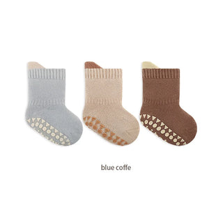 My Little Family - 3 pairs of anti-slip socks - Blue & coffee / 0-6m